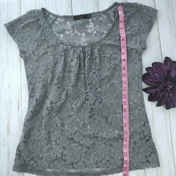 The Limited gray lace sheer top t-shirt d28 - Picture 7 of 8